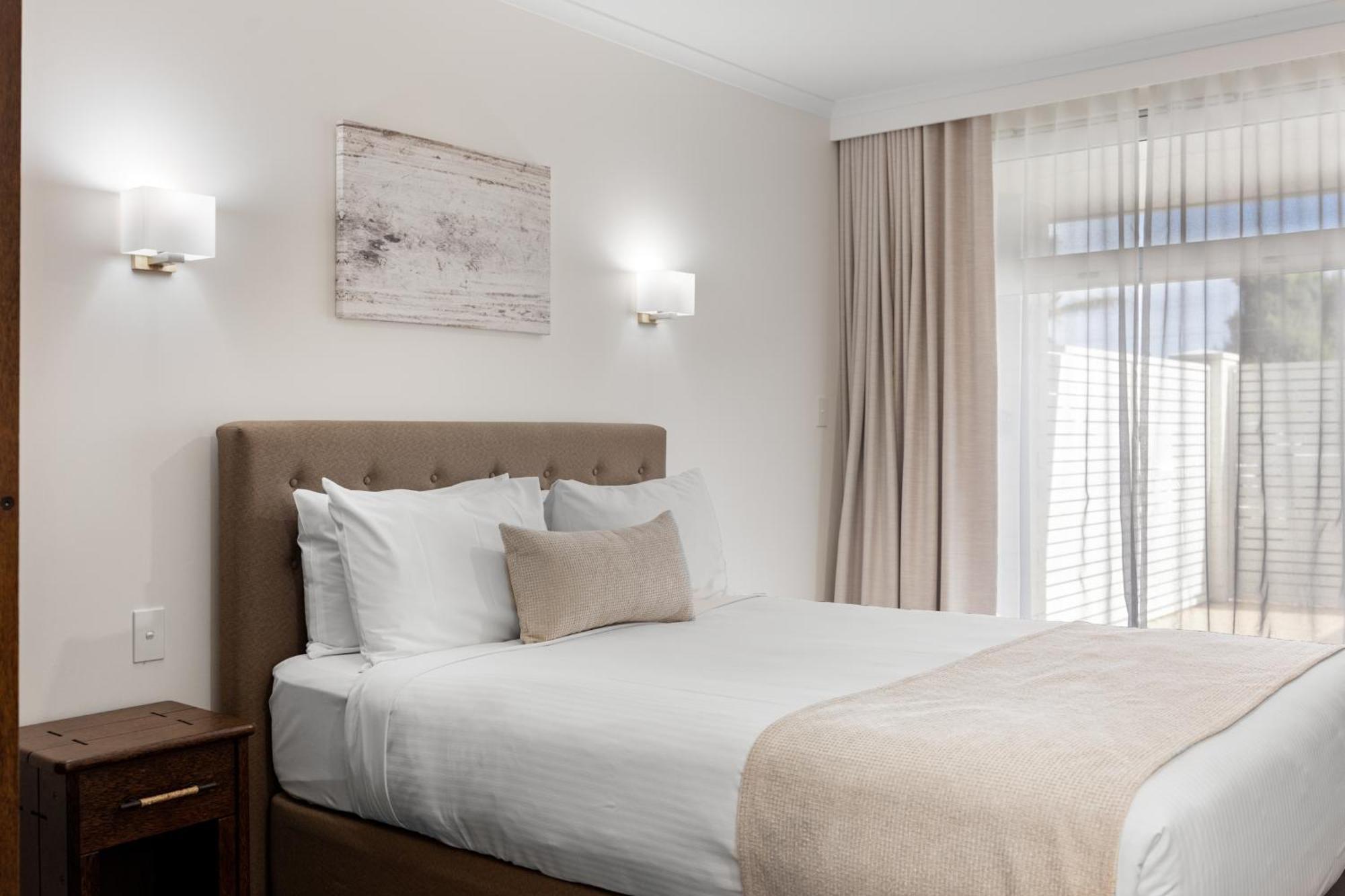 Best Western Adelaide Airport Экстерьер фото