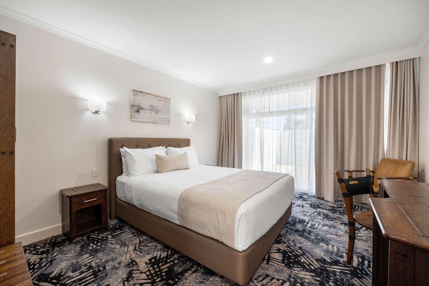 Best Western Adelaide Airport Экстерьер фото