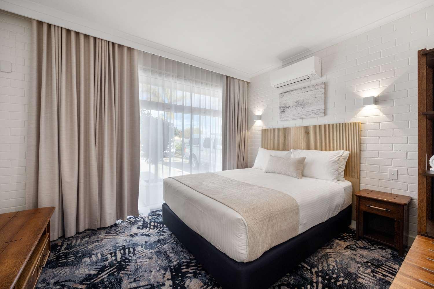 Best Western Adelaide Airport Экстерьер фото