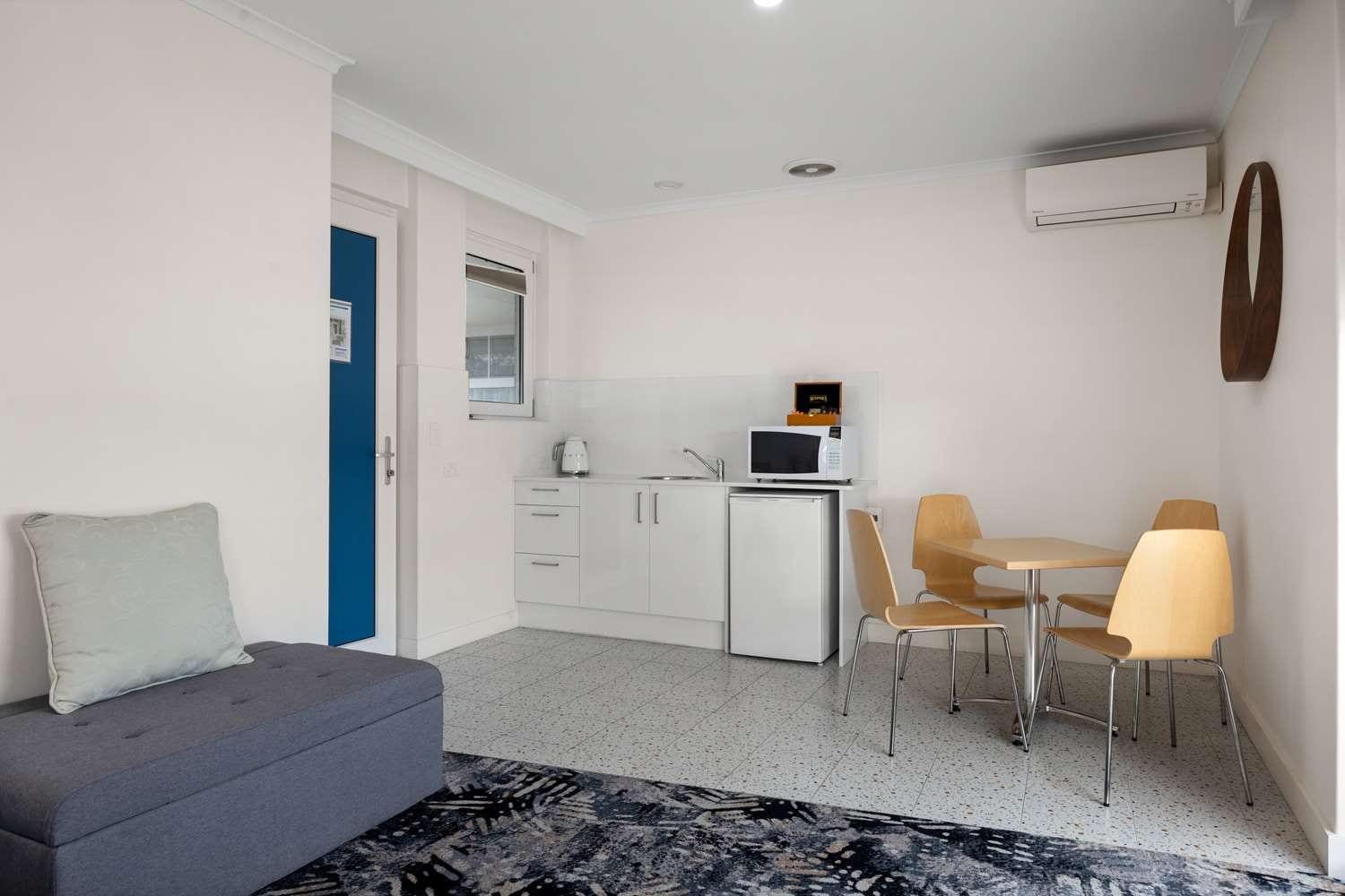 Best Western Adelaide Airport Экстерьер фото