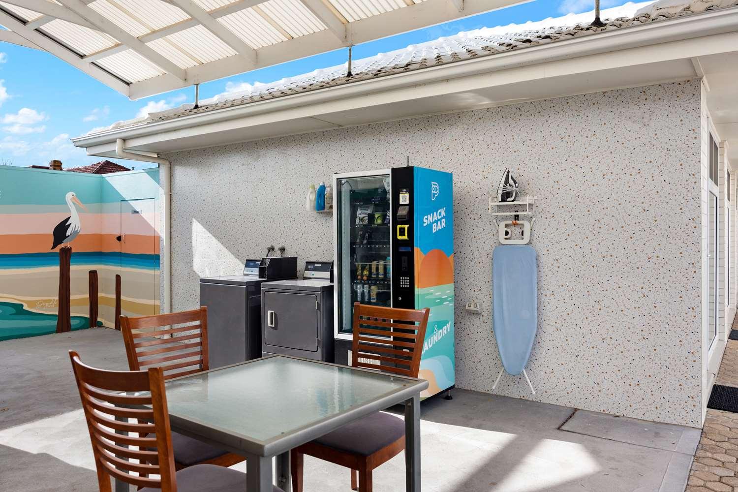 Best Western Adelaide Airport Экстерьер фото
